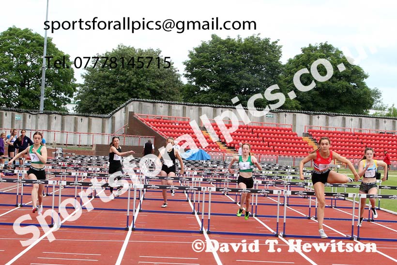 Hurdles, 2021 Northumberland, Durham and Cleveland Schools. Photo: David T. Hewitson/Sports for All Pics